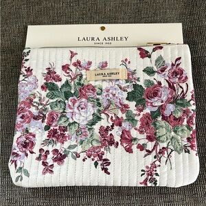 NWT Laura Ashley Makeup Pouch